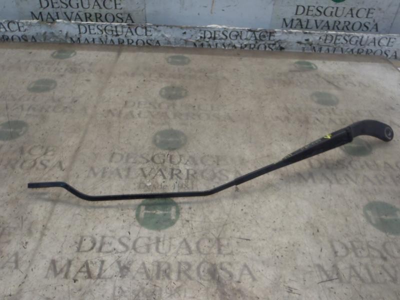 Recambio de brazo limpia delantero derecho para renault megane ii berlina 5p confort expression referencia OEM IAM   
