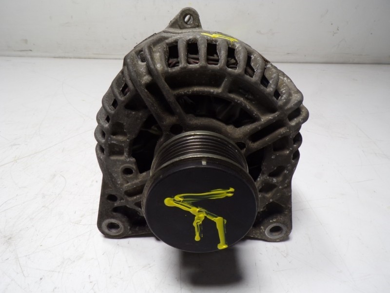 Recambio de alternador para nissan qashqai (j10) 1.5 dci turbodiesel cat referencia OEM IAM 2310000Q2J 0124525140 