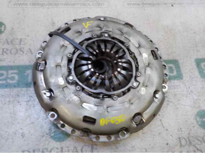 Recambio de kit embrague para opel astra j lim. 1.7 16v cdti referencia OEM IAM   