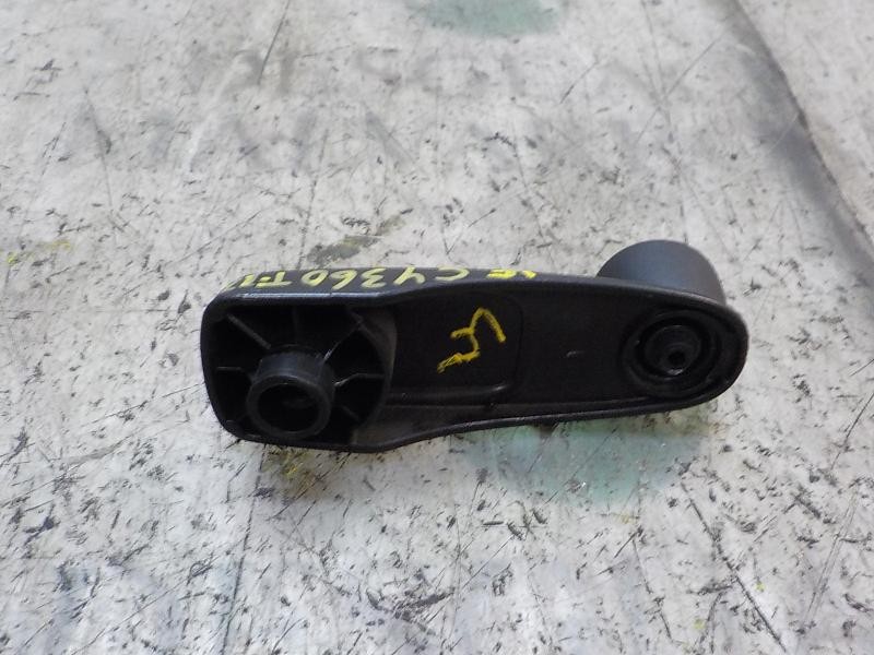 Recambio de maneta elevalunas trasera izquierda para peugeot 208 active referencia OEM IAM 9240H7  