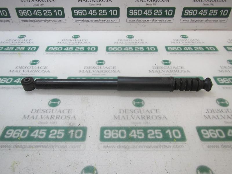 Recambio de amortiguador trasero derecho para dacia sandero essential referencia OEM IAM 562106629R  