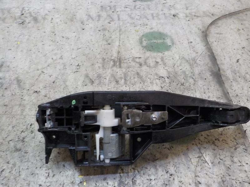 Recambio de maneta exterior trasera derecha para peugeot 208 active referencia OEM IAM 9101GH  