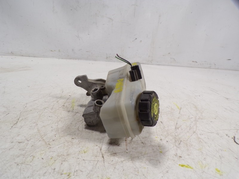 Recambio de bomba freno para renault clio iv 1.5 dci diesel fap referencia OEM IAM   