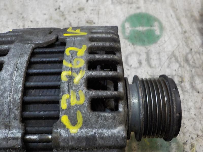 Recambio de alternador para volkswagen passat berlina (3c2) highline referencia OEM IAM 03G903023  