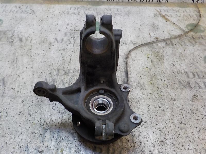 Recambio de mangueta delantera izquierda para peugeot 208 active referencia OEM IAM 1607557480  