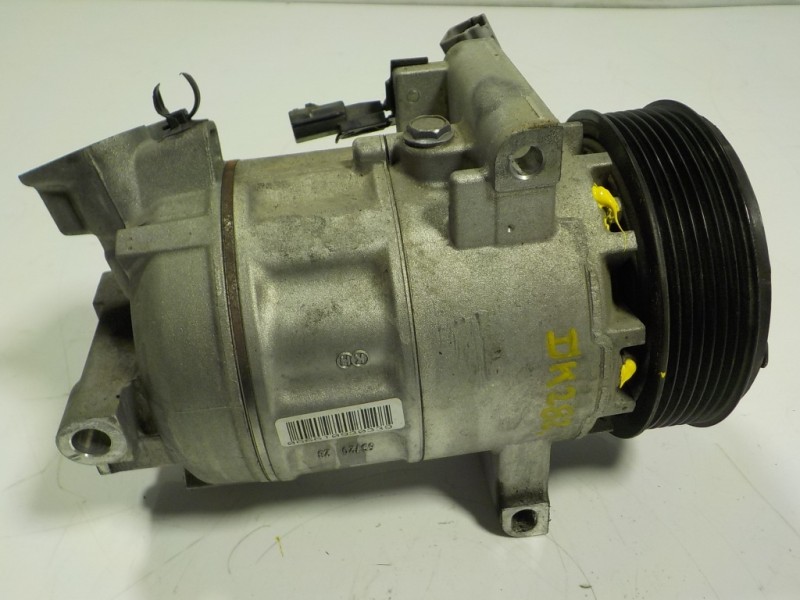Recambio de compresor aire acondicionado para renault captur 1.2 tce energy referencia OEM IAM 926000734R  