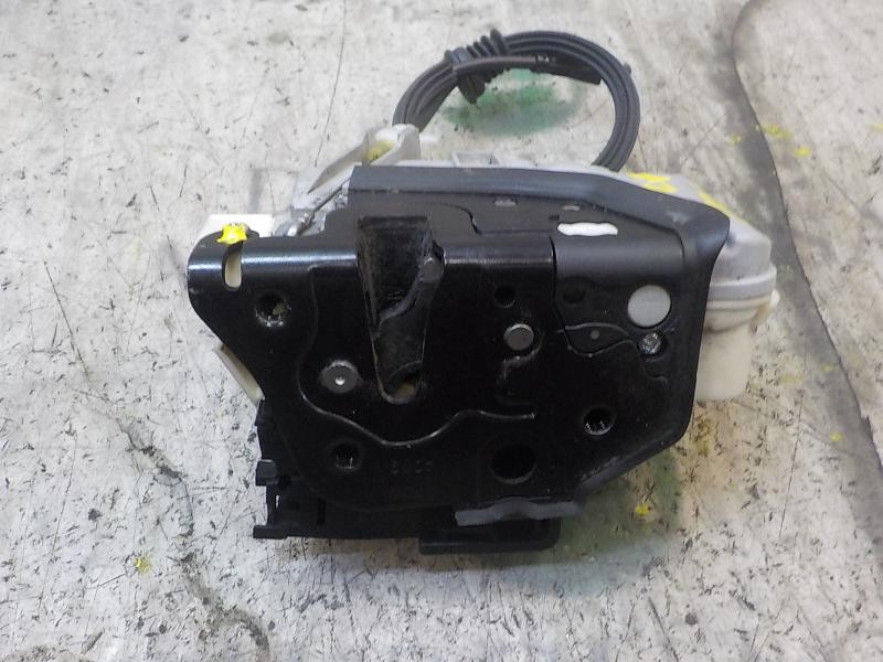 Recambio de cerradura puerta delantera derecha para volkswagen passat berlina (3c2) highline referencia OEM IAM 3C2837016A  