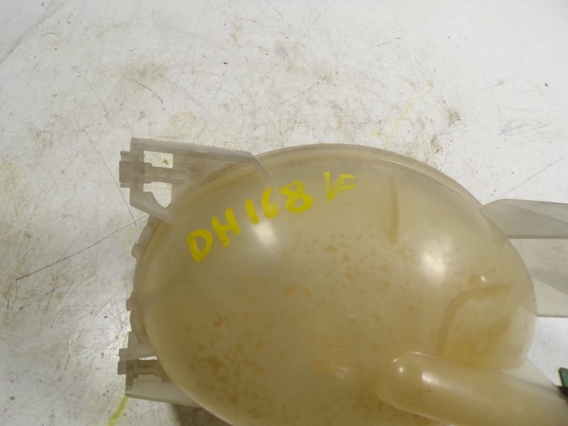 Recambio de deposito expansion para renault clio iv 1.5 dci diesel fap referencia OEM IAM   