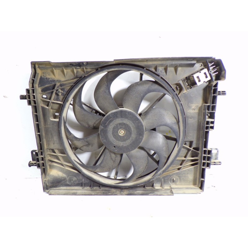 Recambio de electroventilador para renault clio iv 1.5 dci diesel fap referencia OEM IAM  214818009R 