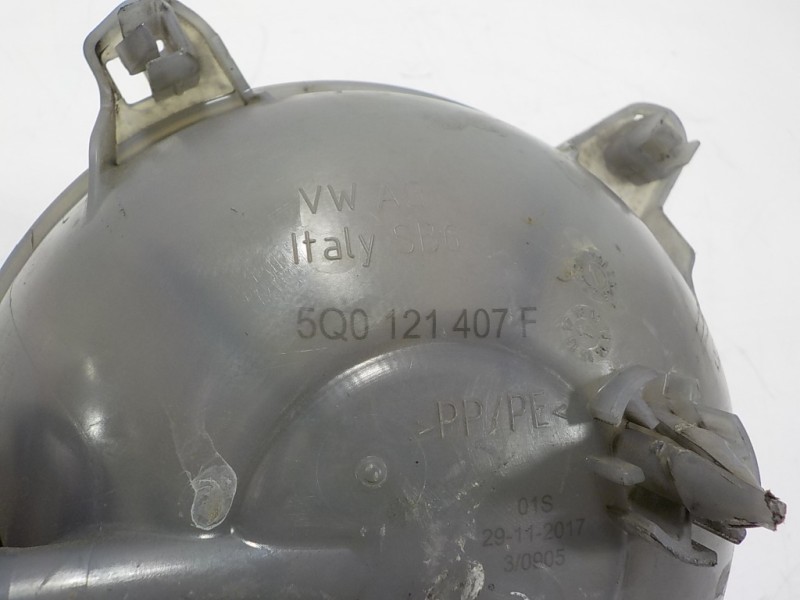 Recambio de deposito expansion para volkswagen golf vii lim. (bq1) 1.0 tsi referencia OEM IAM 5Q0121407F 5Q0121407F 