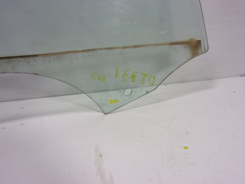 Recambio de cristal puerta delantero derecho para bmw serie 1 lim. (f20) 2.0 turbodiesel referencia OEM IAM 51337242564  