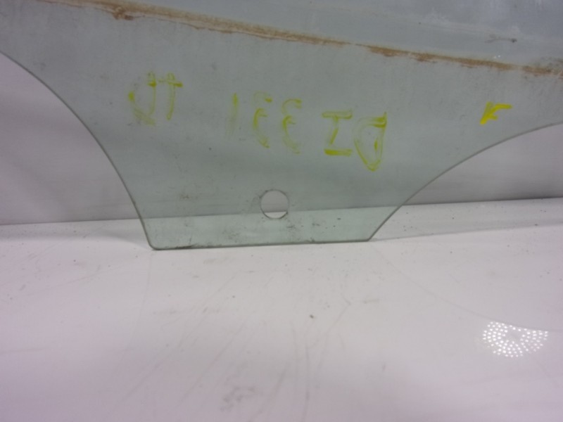 Recambio de cristal puerta trasero derecho para bmw serie 1 lim. (f20) 2.0 turbodiesel referencia OEM IAM 51357242558  