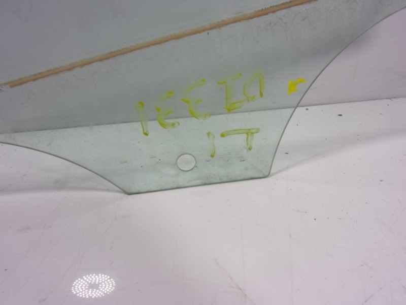 Recambio de cristal puerta trasero izquierdo para bmw serie 1 lim. (f20) 2.0 turbodiesel referencia OEM IAM 51357242557  