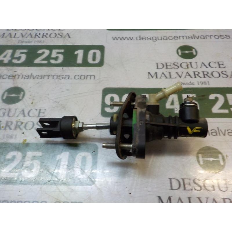 Recambio de bomba embrague para toyota auris 1.4 turbodiesel cat referencia OEM IAM 3142002031  