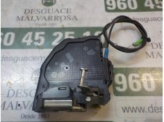 Recambio de cerradura puerta trasera derecha para toyota auris 1.4 turbodiesel cat referencia OEM IAM 6905002180   2