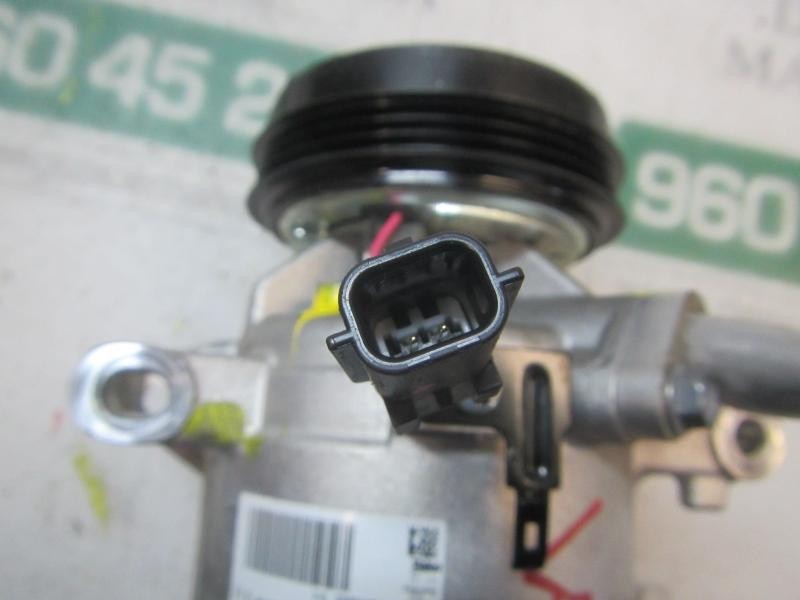 Recambio de compresor aire acondicionado para dacia sandero essential referencia OEM IAM 926000287R 926000287R 