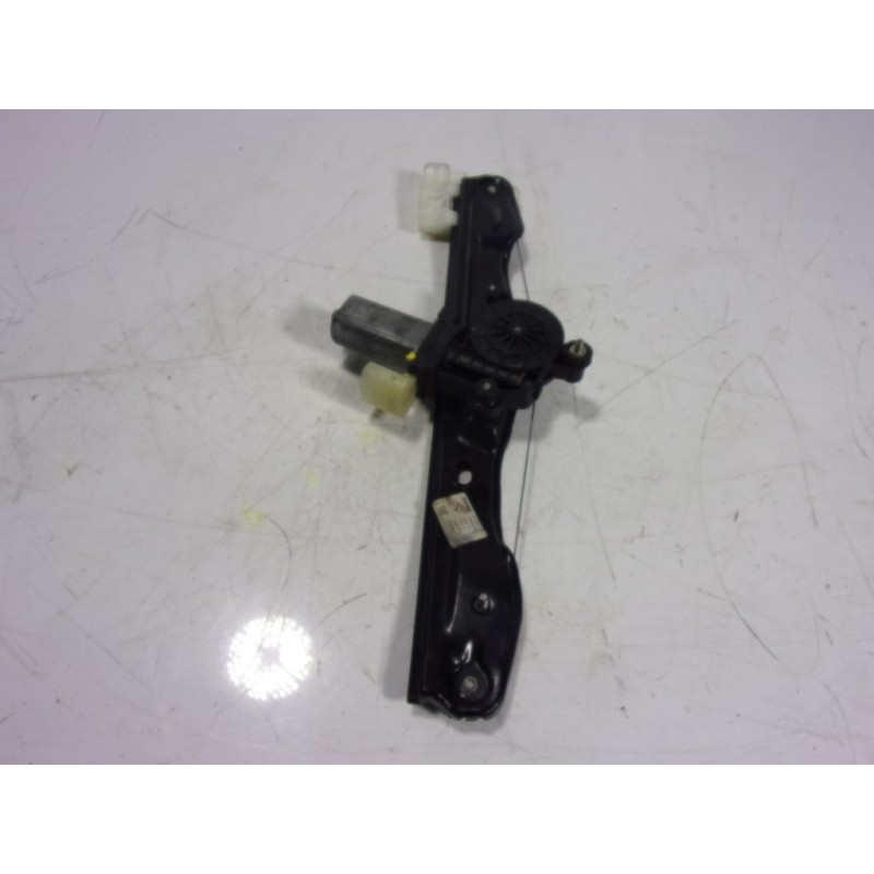 Recambio de elevalunas trasero izquierdo para bmw serie 1 lim. (f20) 2.0 turbodiesel referencia OEM IAM 51357281883 7242555 