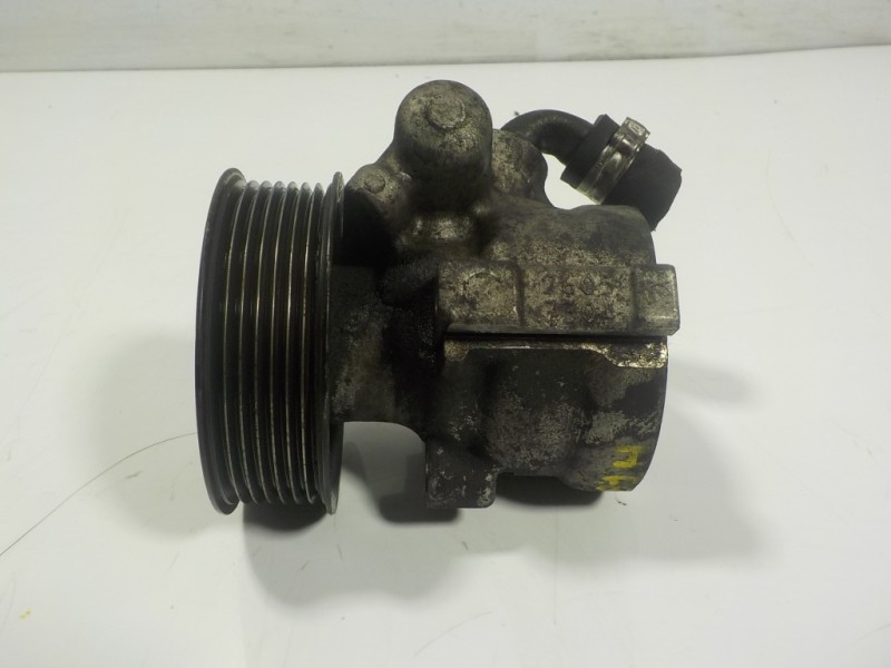 Recambio de bomba direccion para iveco daily caja abierta 2.3 diesel referencia OEM IAM  26115970FY 