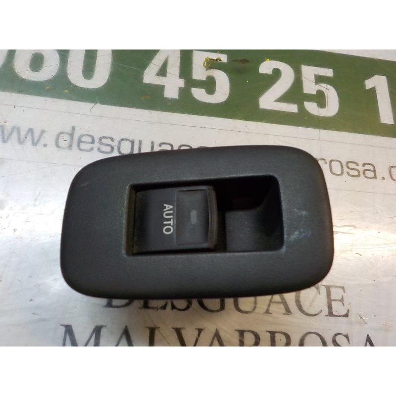 Recambio de mando elevalunas trasero derecho para toyota auris 1.4 turbodiesel cat referencia OEM IAM 8481002130  