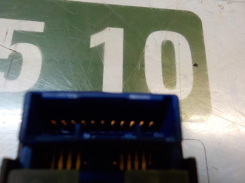 Recambio de mando retrovisor para toyota auris 1.4 turbodiesel cat referencia OEM IAM 8487002060  