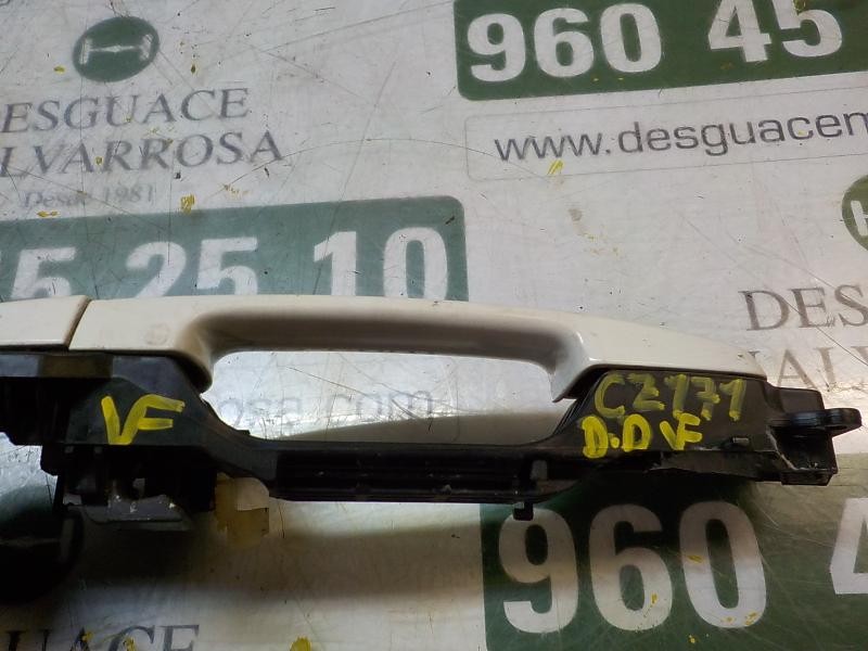 Recambio de maneta exterior delantera derecha para toyota auris 1.4 turbodiesel cat referencia OEM IAM 692110D901  