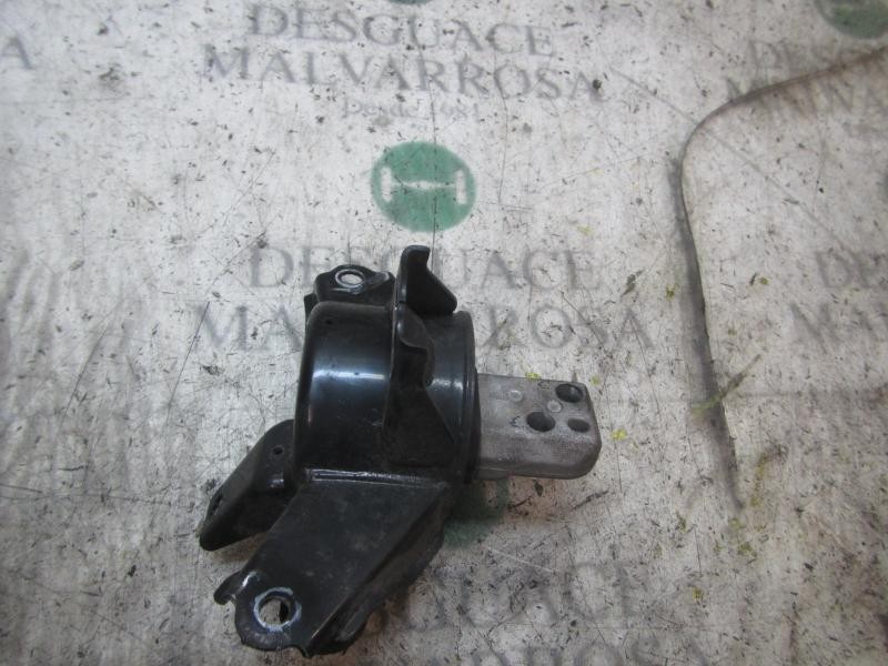 Recambio de soporte cambio para kia cee´d sporty wagon concept referencia OEM IAM 218301M000  