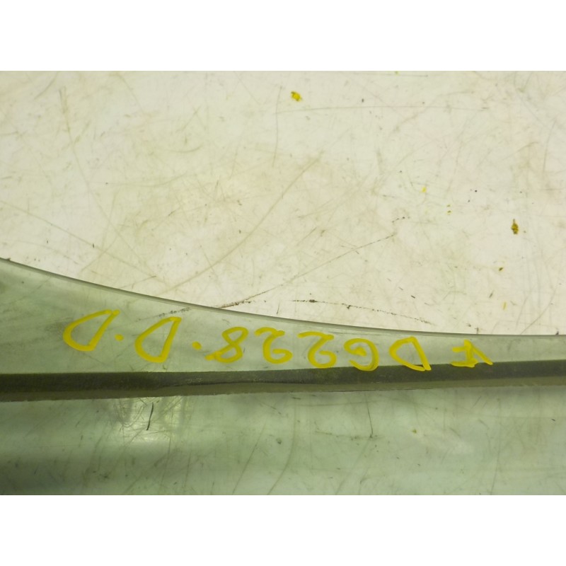 Recambio de cristal puerta delantero derecho para renault megane iii berlina 5 p 1.2 16v referencia OEM IAM   