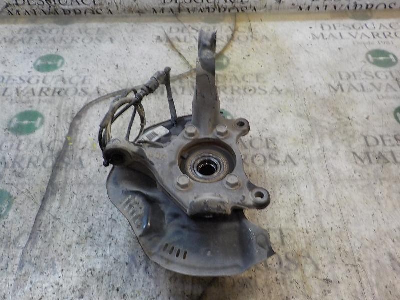 Recambio de mangueta delantera izquierda para toyota auris 1.4 turbodiesel cat referencia OEM IAM 4321202171  