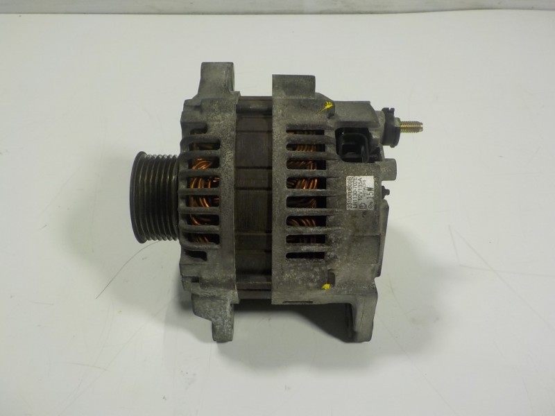 Recambio de alternador para nissan cabstar 3.0 td referencia OEM IAM  23100DB00B 