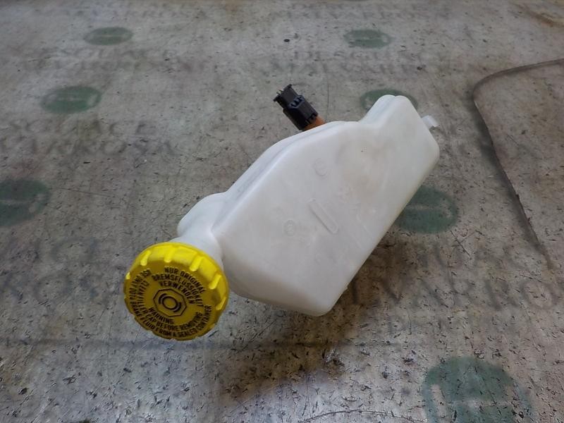 Recambio de bomba freno para citroën c-elysée shine referencia OEM IAM 4601R7  