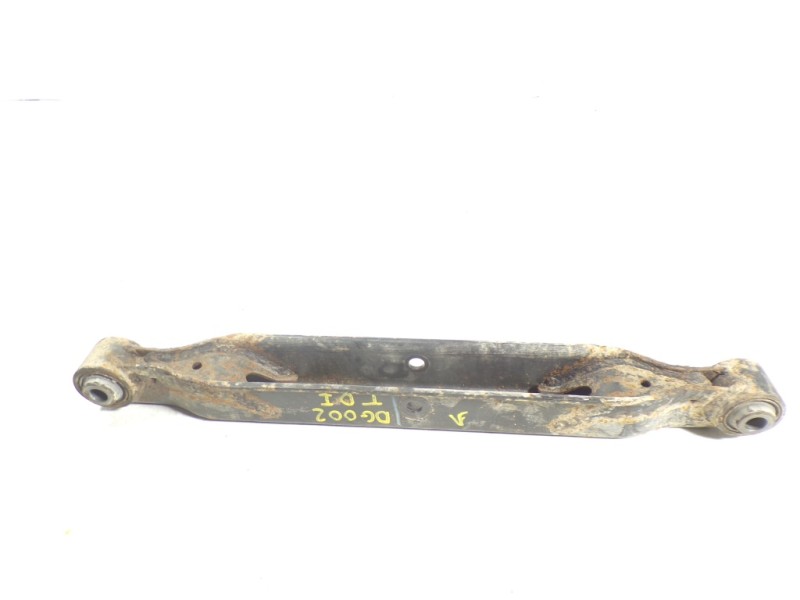 Recambio de brazo suspension inferior trasero derecho para nissan qashqai (j10) acenta referencia OEM IAM 55110JD000  