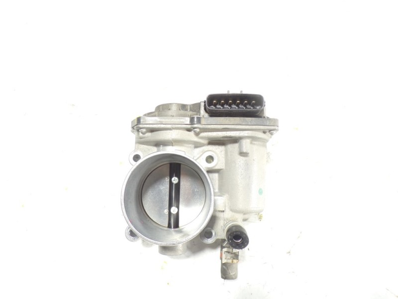 Recambio de caja mariposa para toyota auris 1.8 16v cat (híbrido) referencia OEM IAM 220300T110 220300T110 