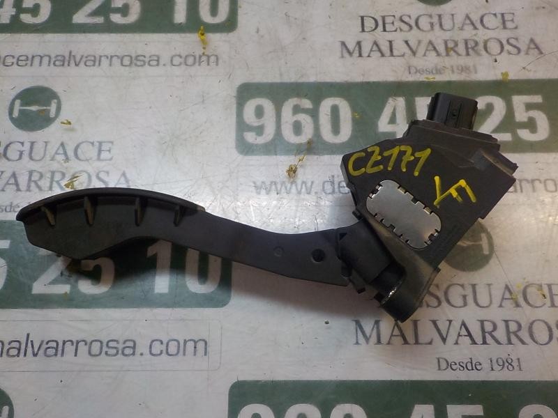 Recambio de potenciometro pedal para toyota auris 1.4 turbodiesel cat referencia OEM IAM 7811002011  