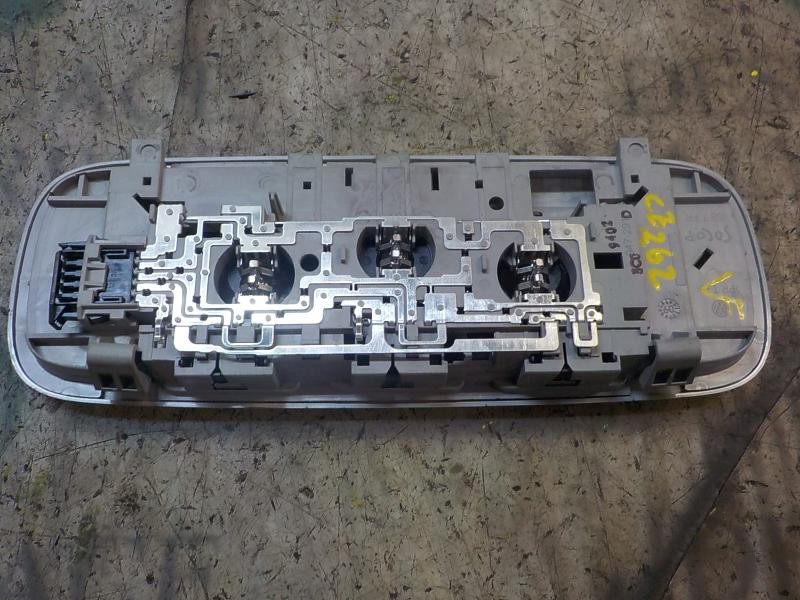 Recambio de piloto interior para volkswagen passat berlina (3c2) highline referencia OEM IAM 3C0947291FY20  