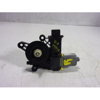 MOTOR ELEVALUNAS DELANTERO DERECHO 6000626617 M200226130228 M200226130228