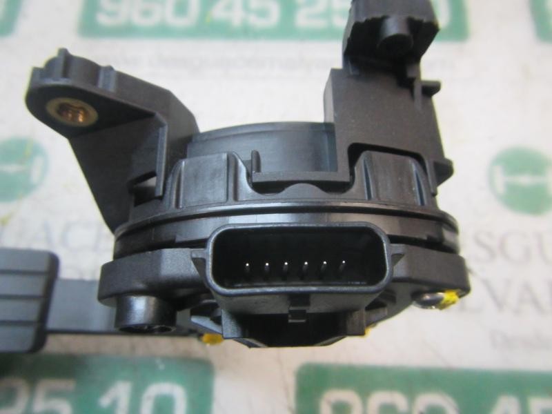 Recambio de potenciometro pedal para dacia sandero essential referencia OEM IAM 180022703R 180022703R 