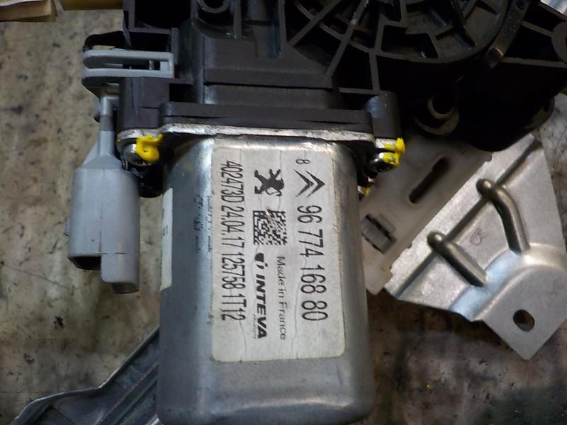 Recambio de elevalunas delantero derecho para citroën c-elysée shine referencia OEM IAM 9674412380  