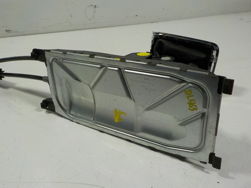 Recambio de palanca cambio para volkswagen golf vii lim. (bq1) 1.0 tsi referencia OEM IAM 5Q0711049AN 5Q0711049AN 