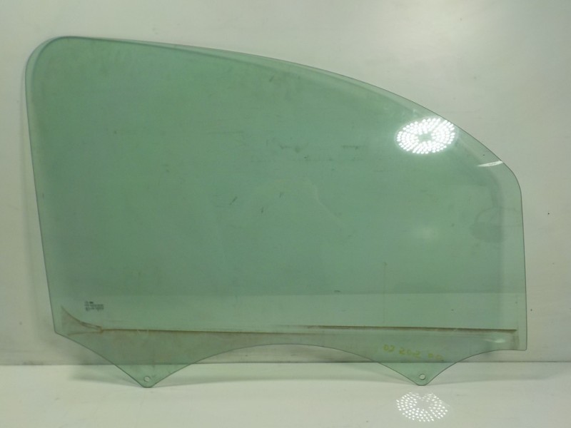Recambio de cristal puerta delantero derecho para mercedes-benz citan (w415) furgon 1.5 cdi cat referencia OEM IAM A4156730005  