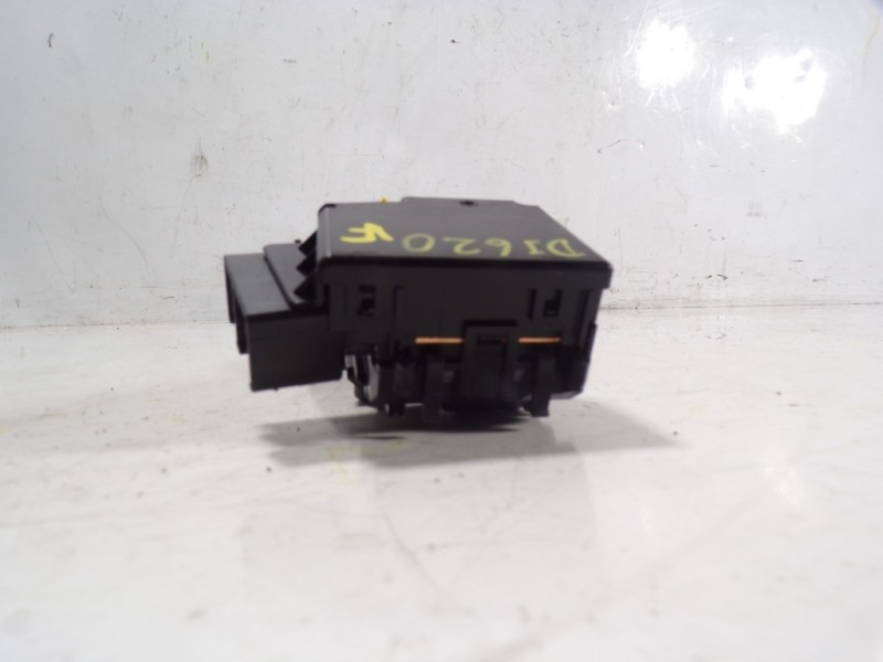 Recambio de mando limpia para toyota auris 1.8 16v cat (híbrido) referencia OEM IAM 8465202670 0267017F858 0267017F858