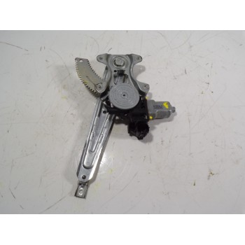 ELEVALUNAS TRASERO DERECHO 827201U600 82731CV01B 