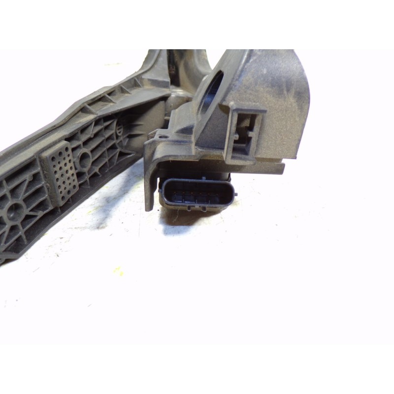 Recambio de potenciometro pedal para volkswagen golf vi (5k1) 1.6 tdi dpf referencia OEM IAM 1K1721503T 1K1721503T 6PV00860050