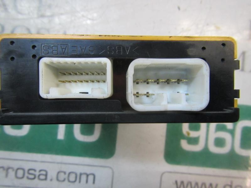 Recambio de modulo electronico para lexus rx 3.3 v6 24v cat referencia OEM IAM 8943048030 8943048030 615139000