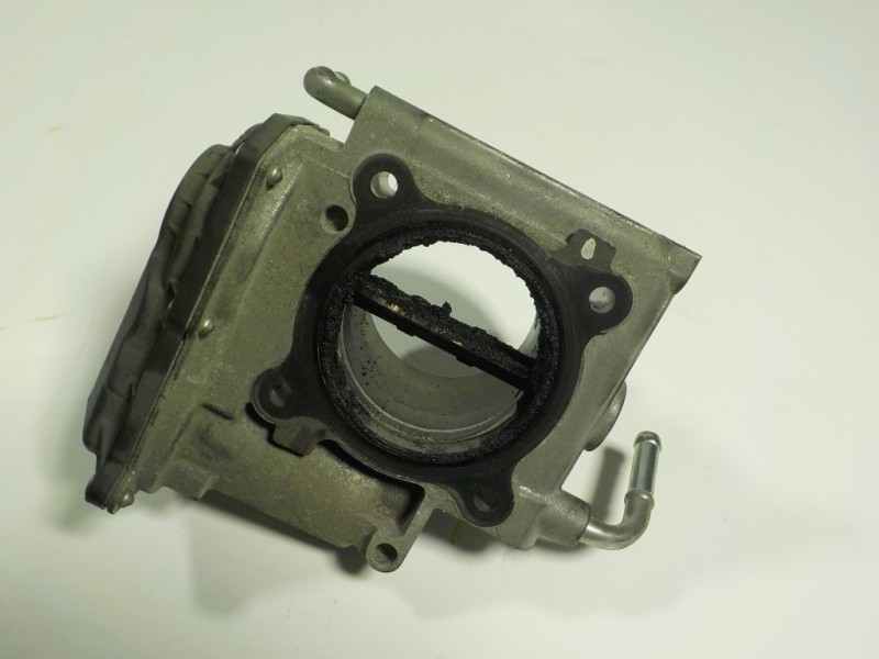 Recambio de caja mariposa para mazda cx-5 black tech ed. referencia OEM IAM  SH01136B0 