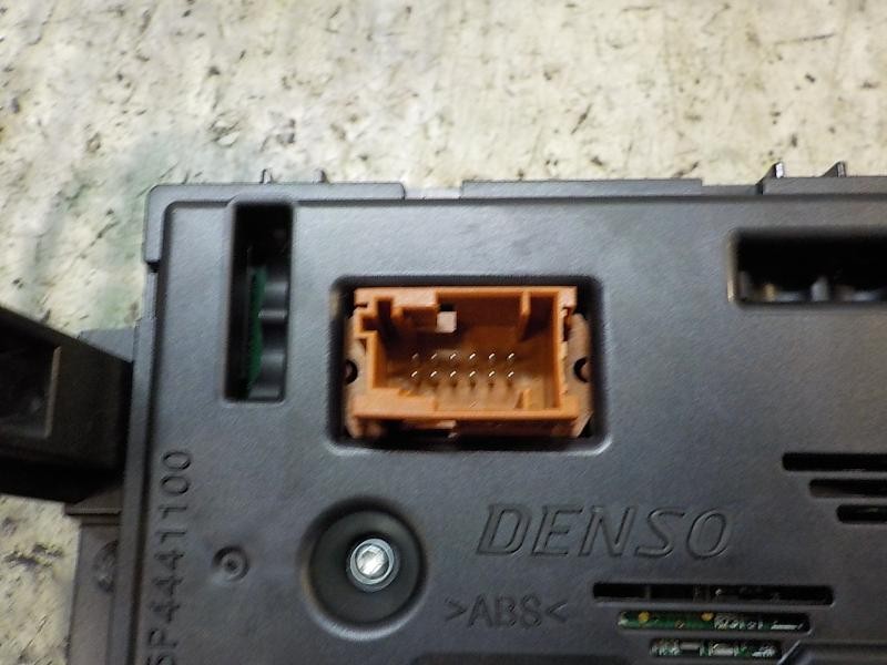 Recambio de mando climatizador para citroën c-elysée shine referencia OEM IAM 1609170680 96746550ZD 