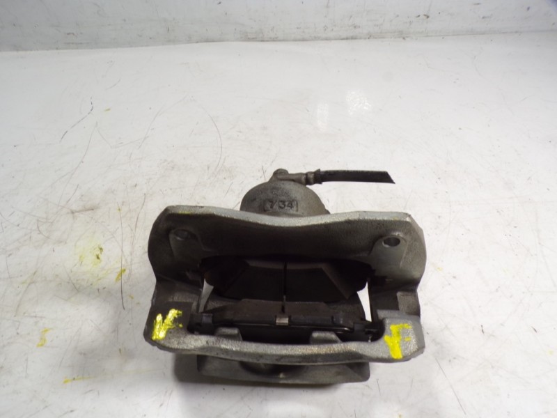 Recambio de pinza freno delantera derecha para toyota auris 1.8 16v cat (híbrido) referencia OEM IAM 4773042091  