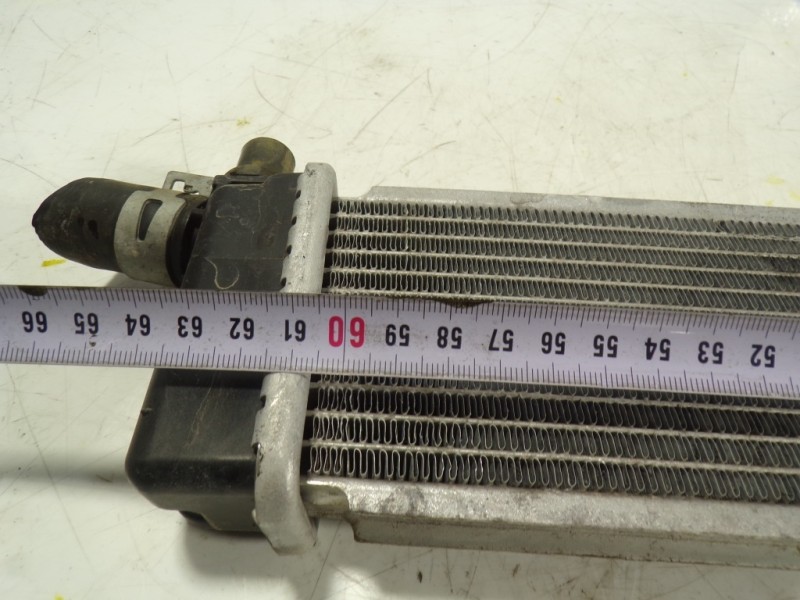 Recambio de radiador agua para toyota auris 1.8 16v cat (híbrido) referencia OEM IAM G901002010  