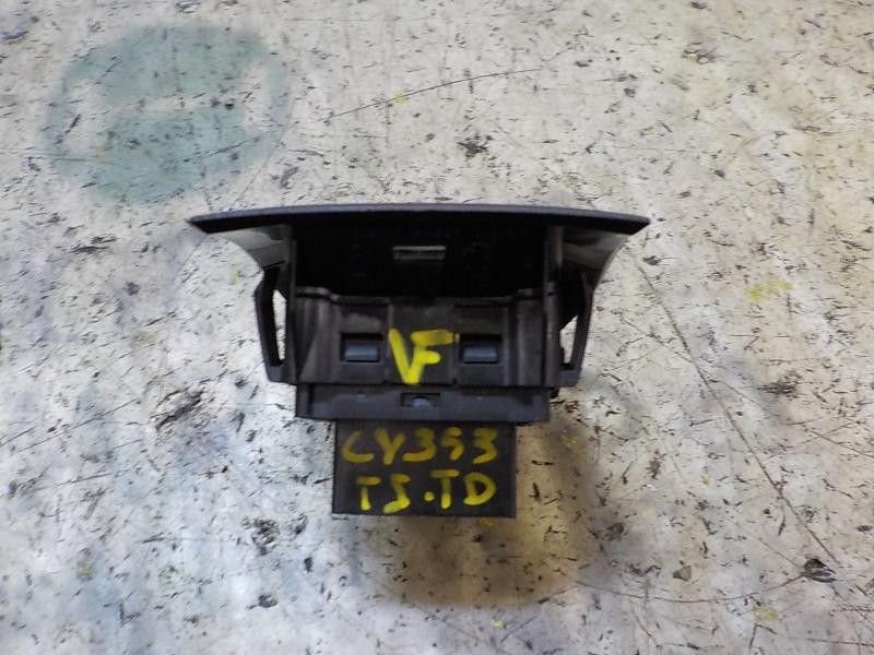 Recambio de mando elevalunas trasero derecho para citroën c-elysée shine referencia OEM IAM 96664313ZD  