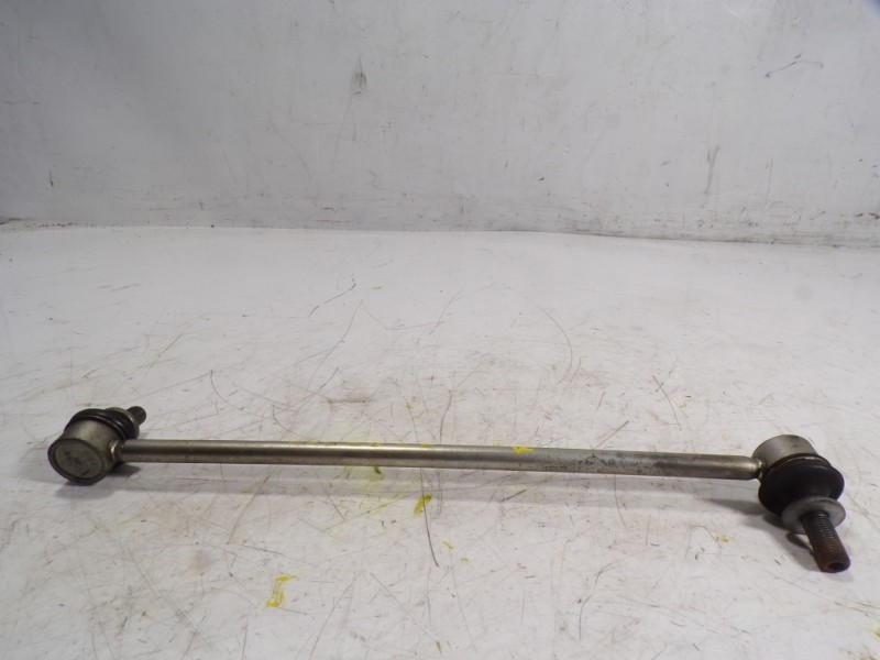 Recambio de tirante delantero derecho para toyota auris 1.8 16v cat (híbrido) referencia OEM IAM 4882002070  