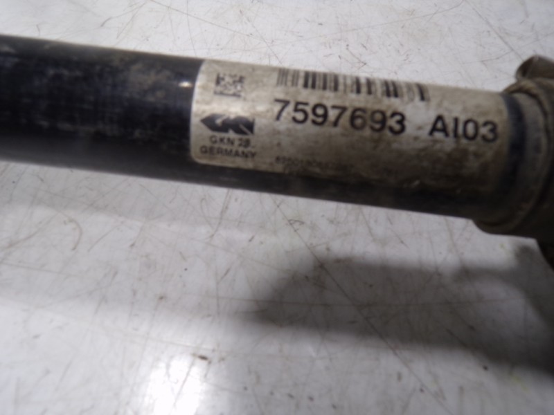 Recambio de transmision izquierda para bmw serie 1 lim. (f20) 2.0 turbodiesel referencia OEM IAM 31607597693 7597693 